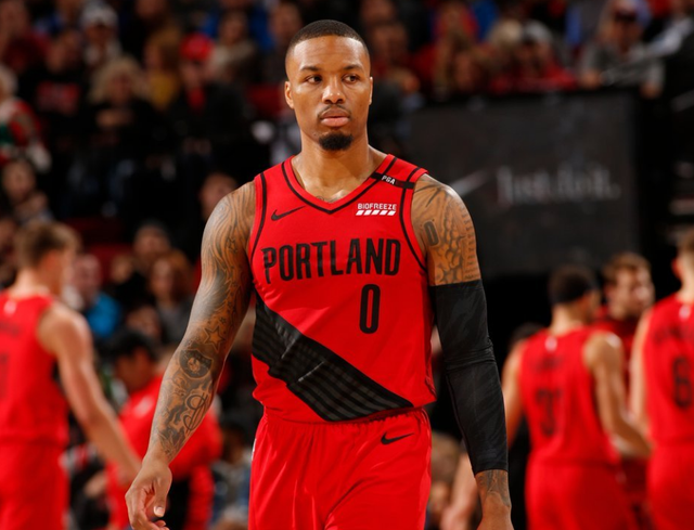 与此同时 与此同时