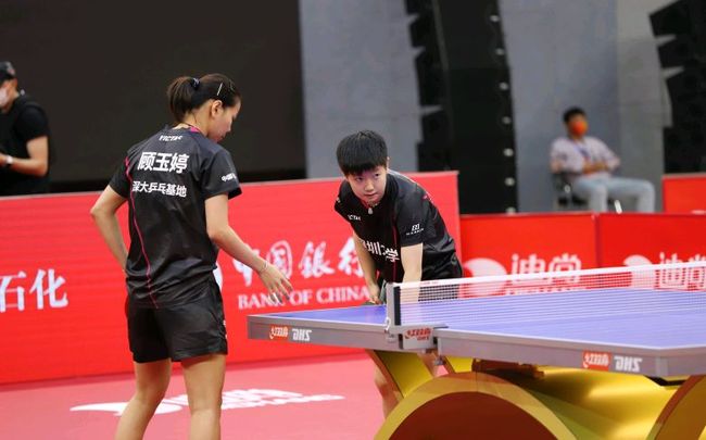 方失误赢得 方失误赢得