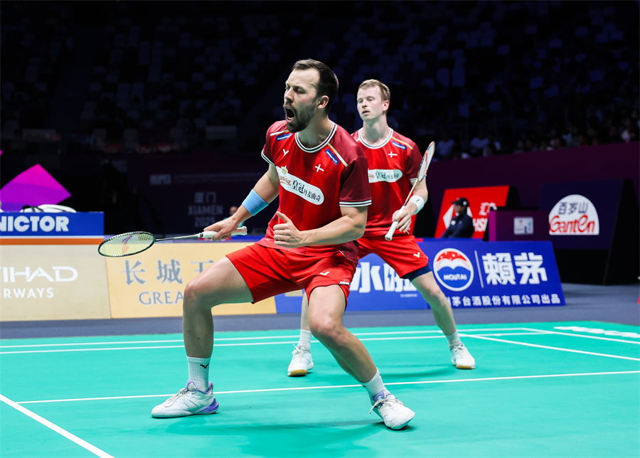 西班牙队的 西班牙队的